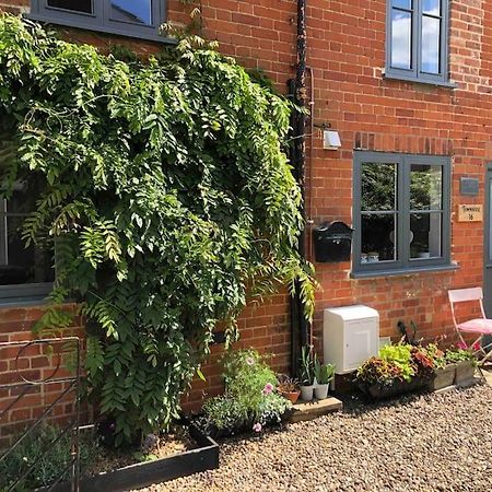 The Town House Villa Aylsham Ngoại thất bức ảnh